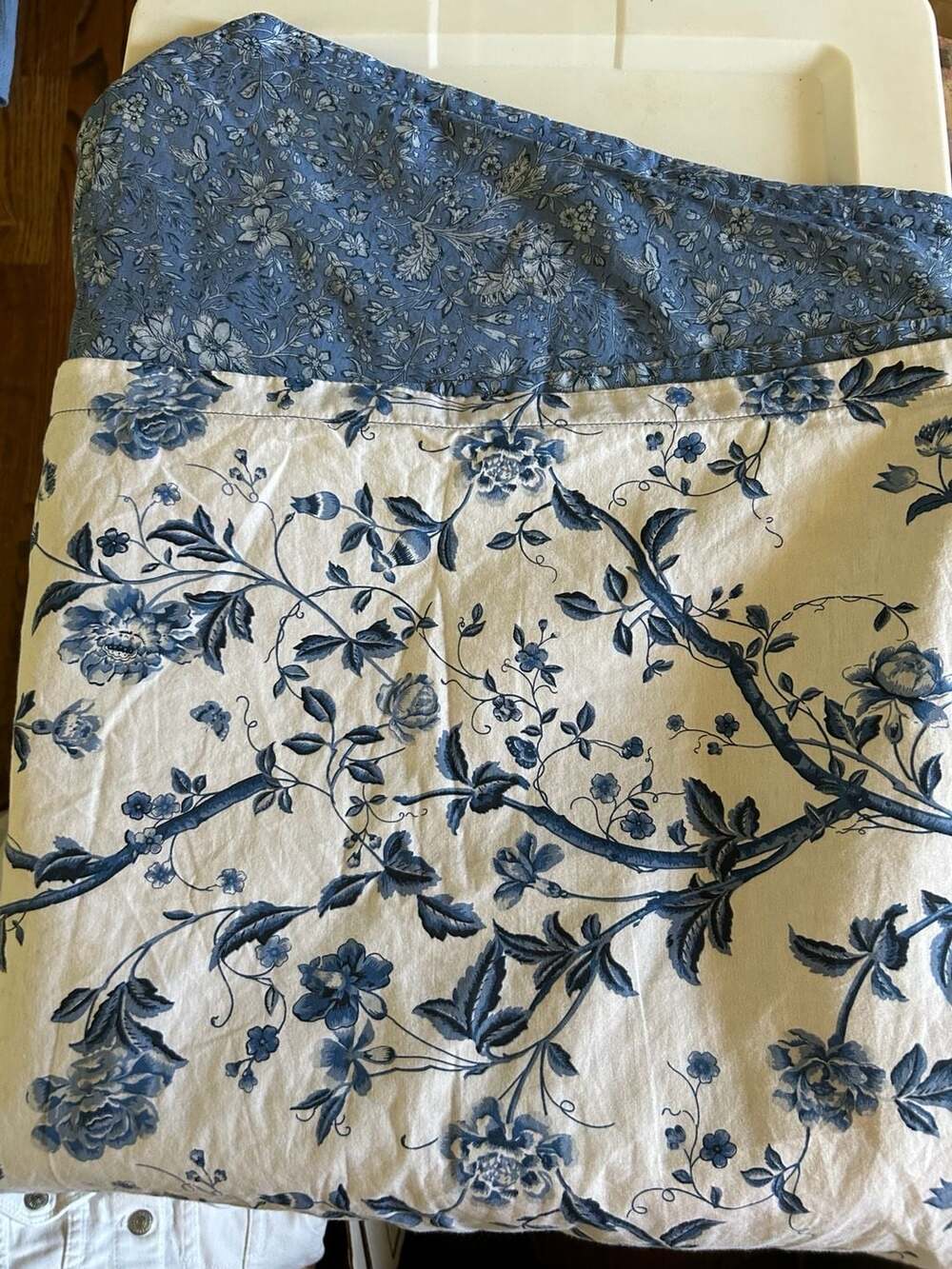 Laura Ashley Elise Collection 2 Pillow Shams Blue Floral French Country